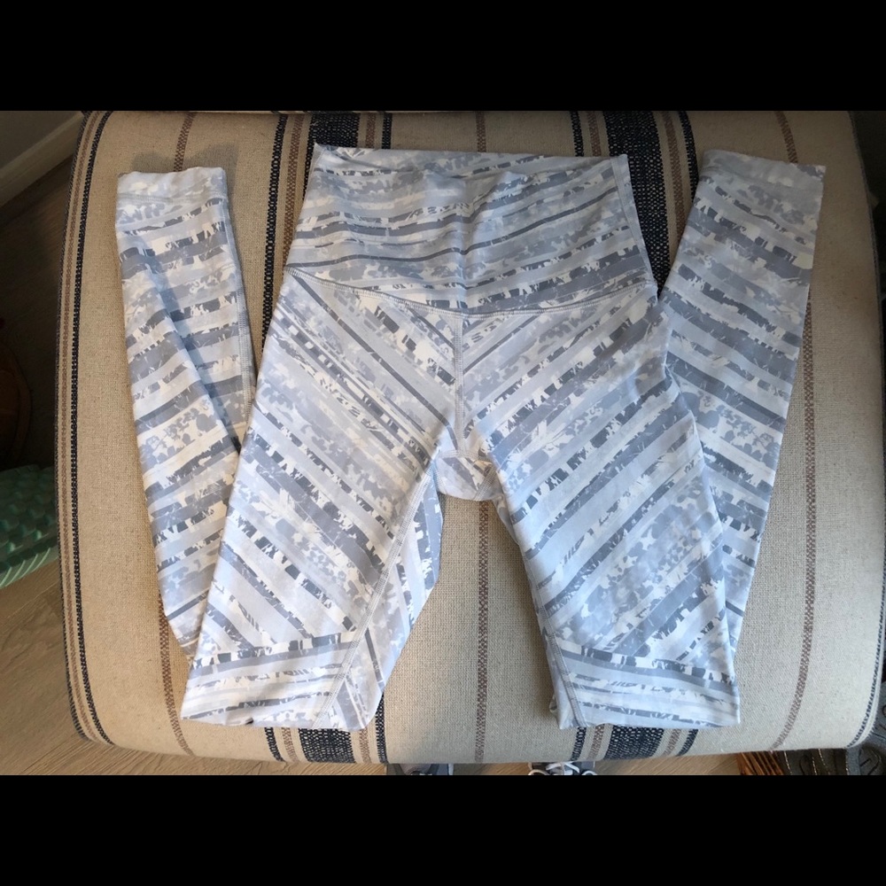 Lululemon Wunder Under Leggings